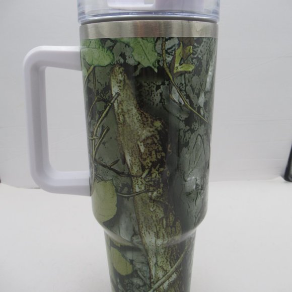 Camouflage 40-ounce Tumbler with Handle - Picture 3 of 6